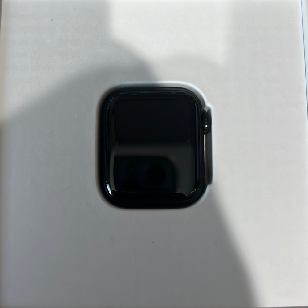 Series 5 Apple Watch 40 mm titanium